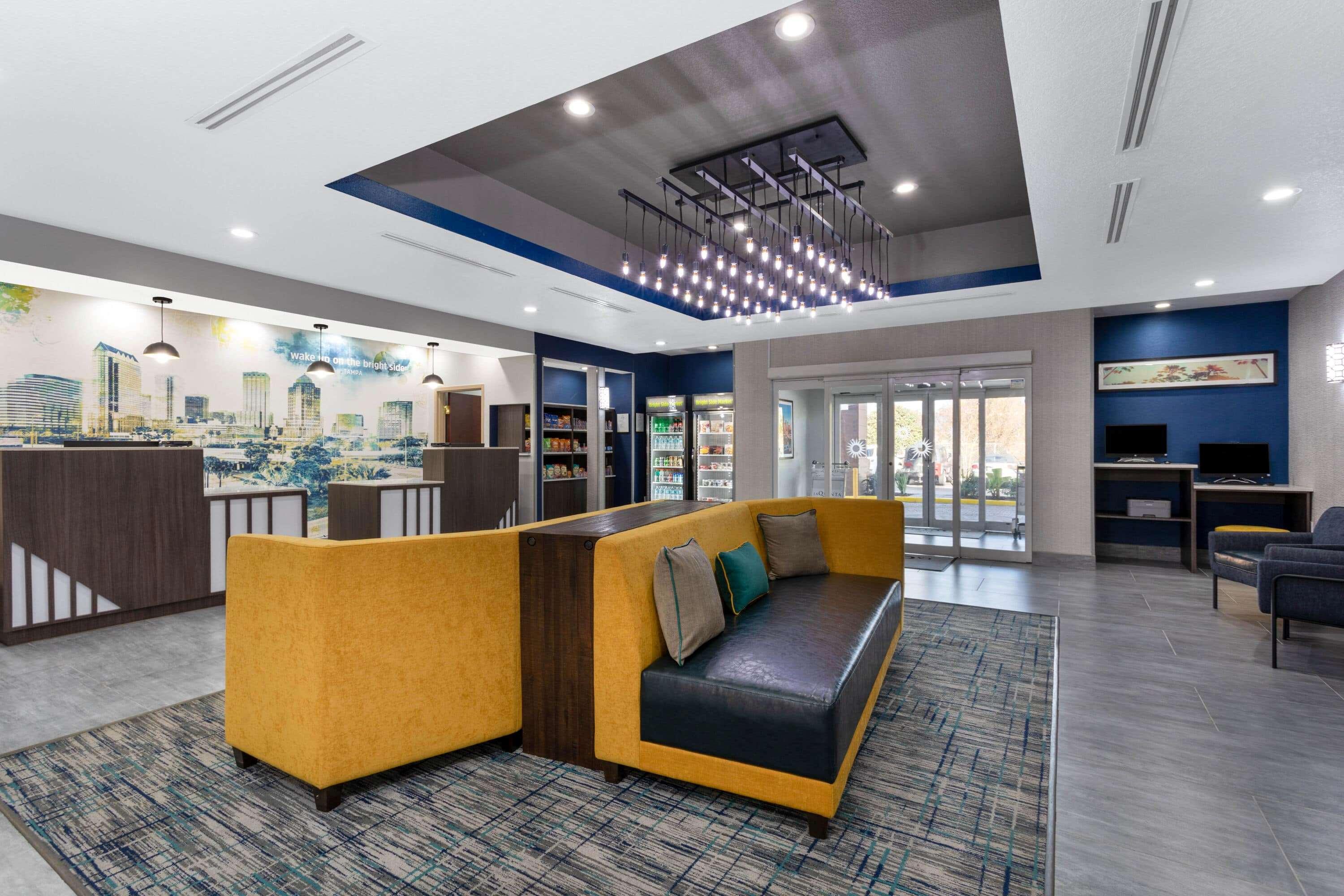 La Quinta By Wyndham Tampa Central Carrollwood Village Bagian luar foto