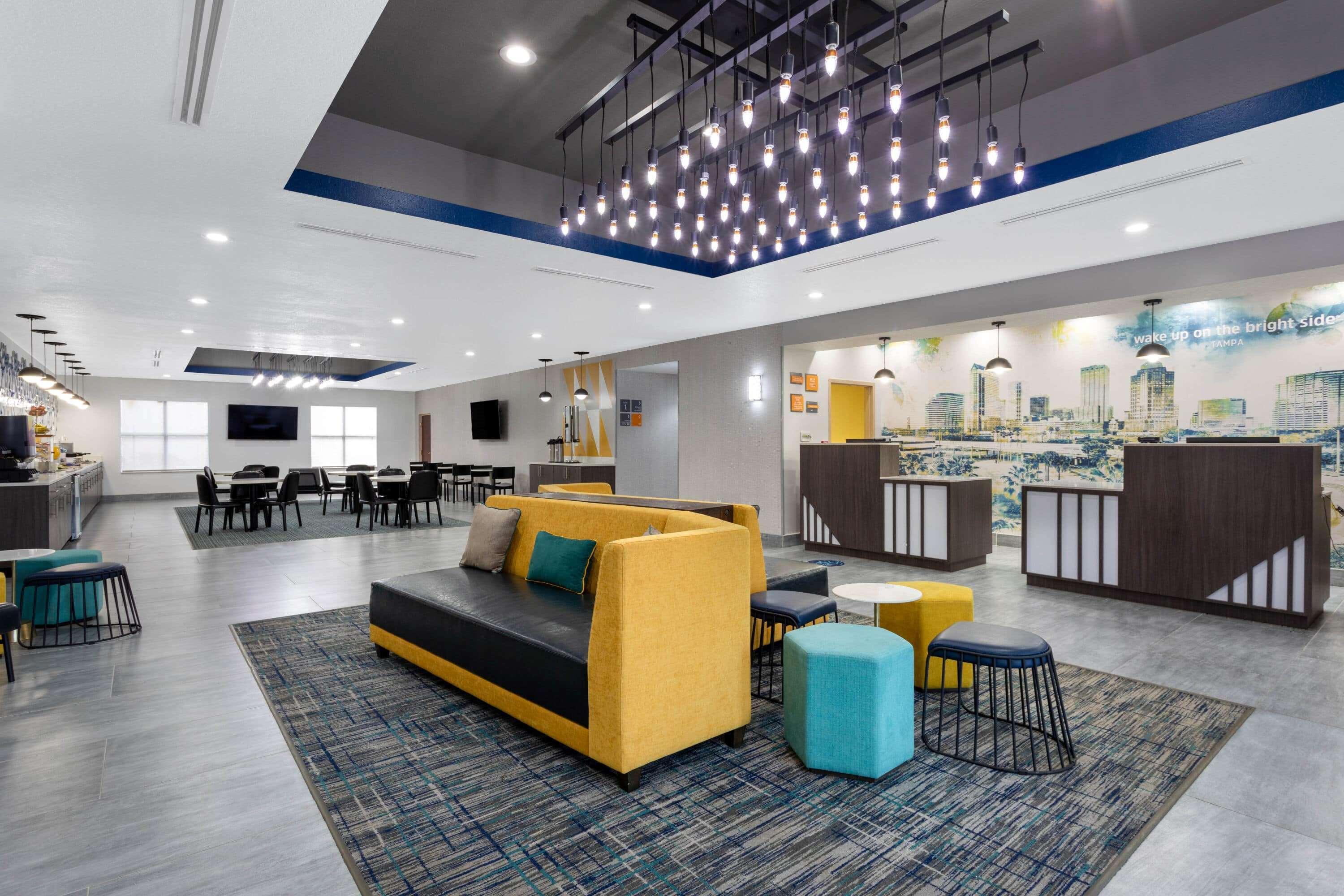 La Quinta By Wyndham Tampa Central Carrollwood Village Bagian luar foto